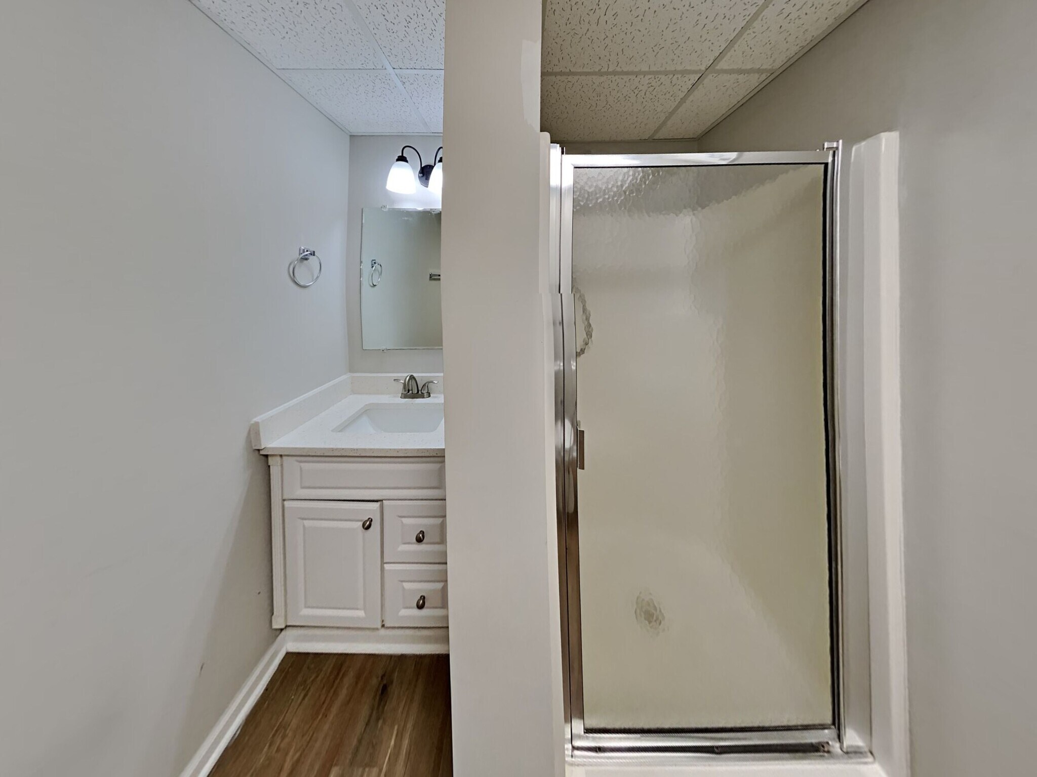 Building Photo - 3718 Cherokee Overlook Dr