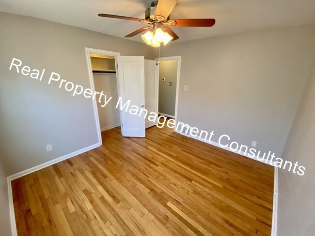 Building Photo - Charming 3-Bedroom Ranch Home in Roeland Park