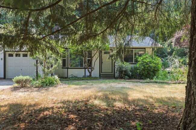 Building Photo - 6626 Littlerock Rd SW
