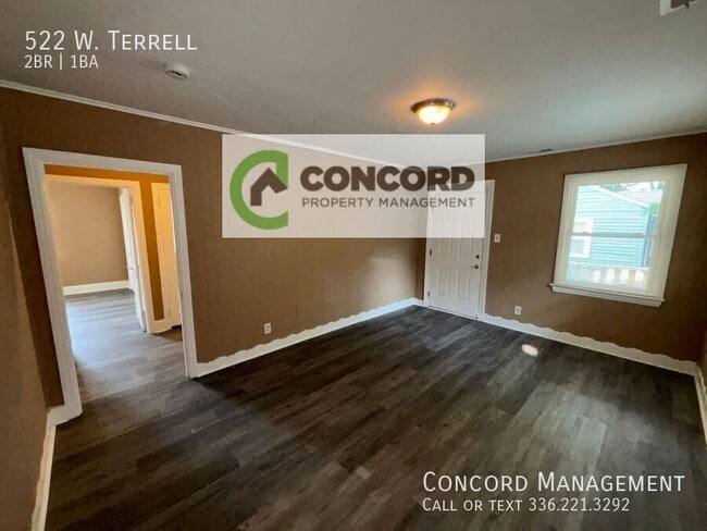 Building Photo - 522 W. Terrell-