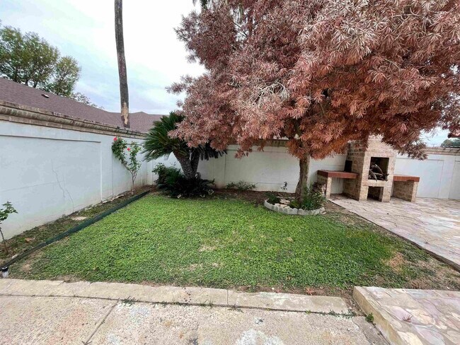 Building Photo - 2202 O'Kane St