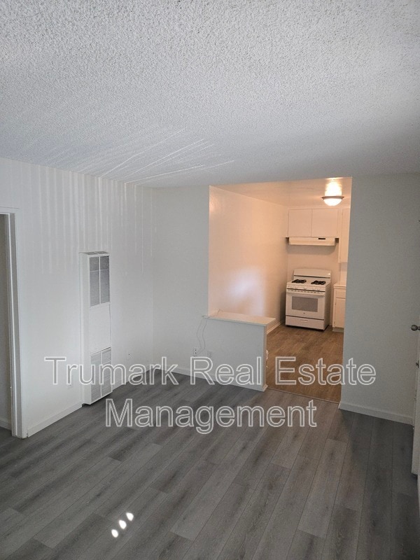 Building Photo - 4337 Toland Way