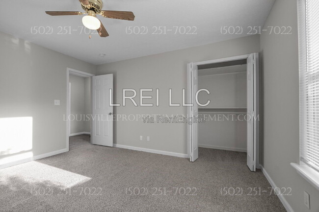 Building Photo - 3413 Clingstone Way