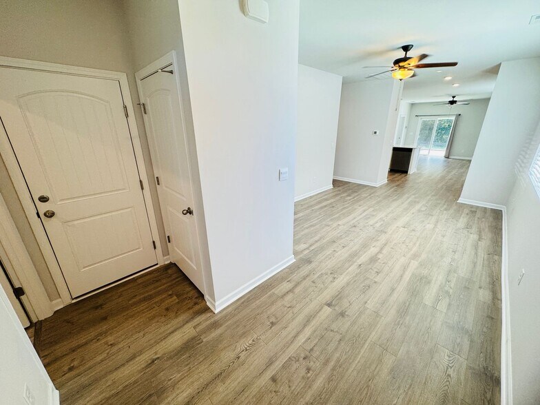 Building Photo - 874 Long Leaf Rd