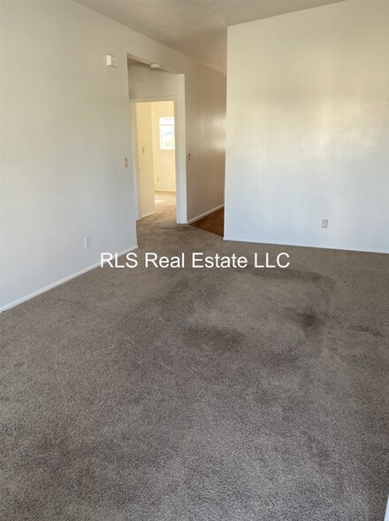 Building Photo - 8705 S Altair Drive