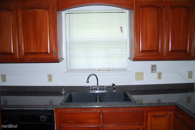 Building Photo - 3 br, 2 bath House - 2322 Norris Cir