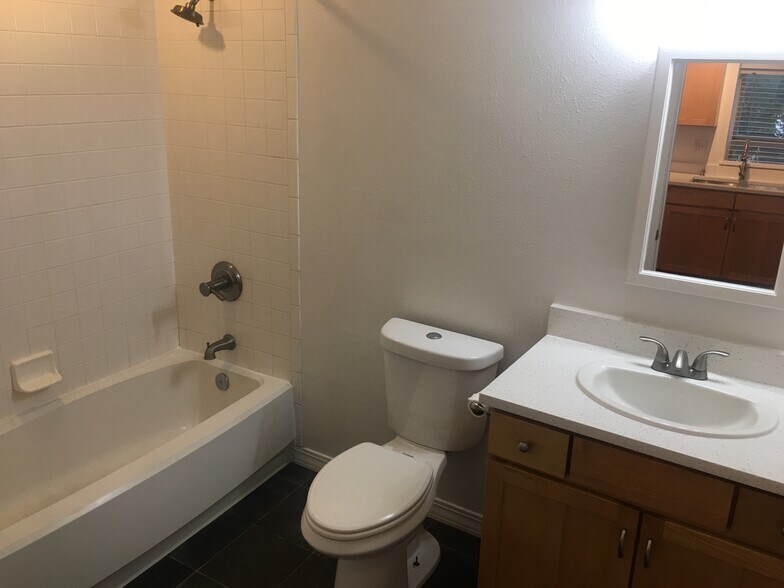 Building Photo - 1600 Humboldt Street