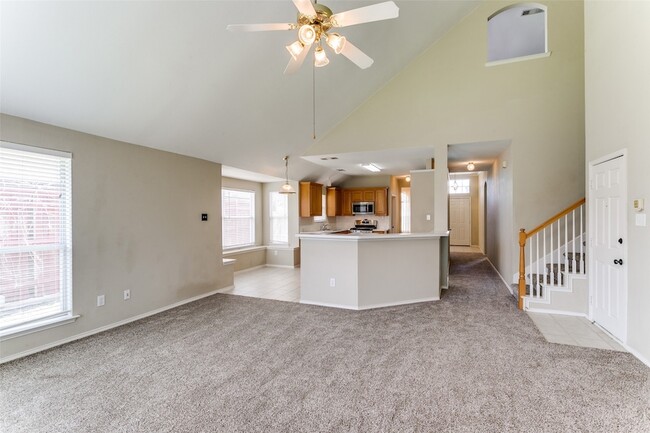 Building Photo - 3914 Randall Ln