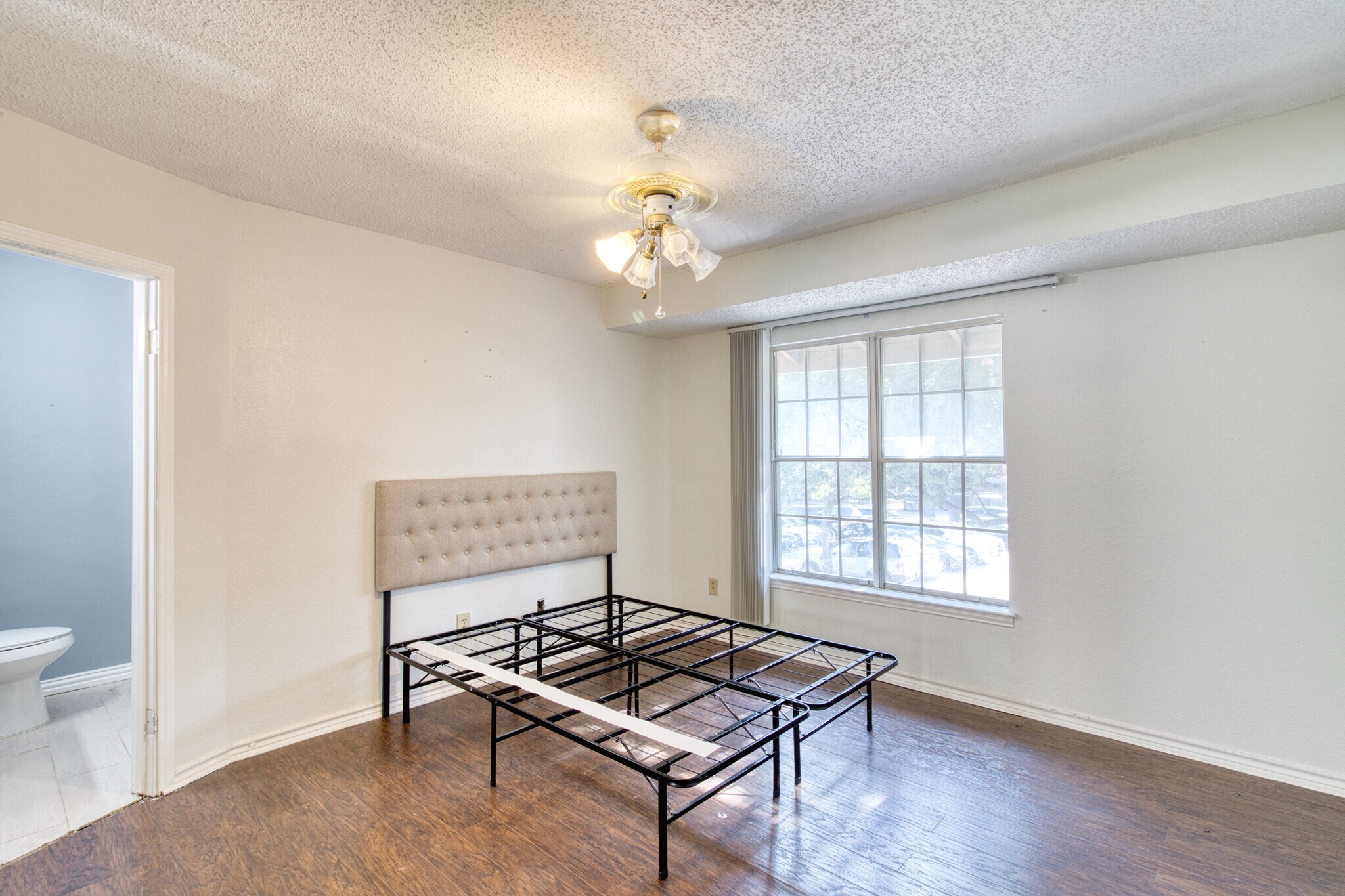 Building Photo - 3641 W Northgate Dr