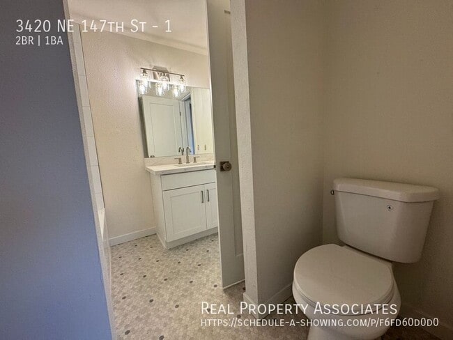 Building Photo - 3420 NE 147th St