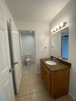 Building Photo - 204 Betsinger Rd