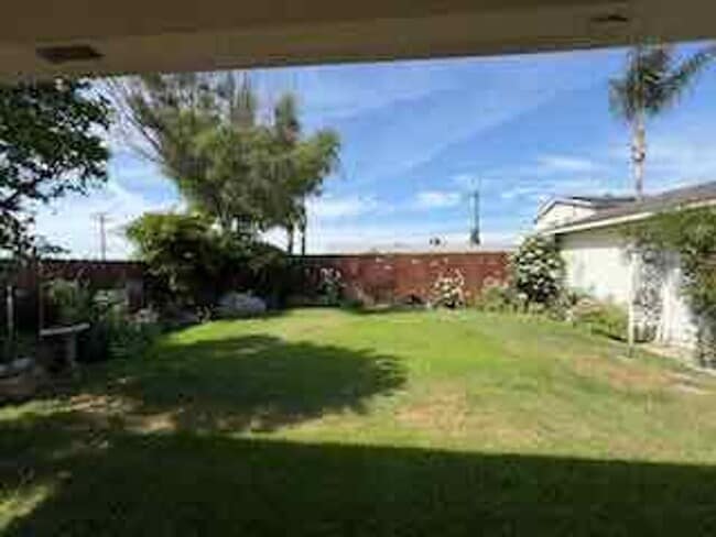 Building Photo - Great home on a cul-de-sac