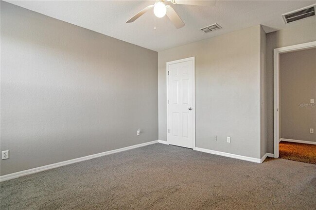 Building Photo - 1405 Vista del Lago Blvd