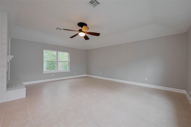 Building Photo - 23319 Pennsgrove Rd