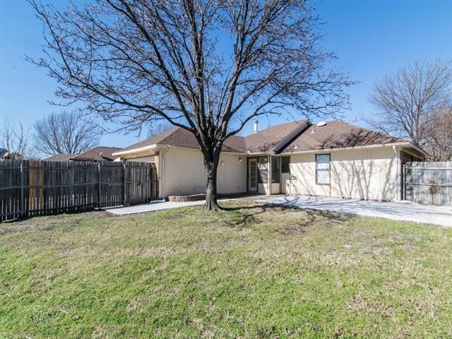 Building Photo - 1520 Mayflower Dr