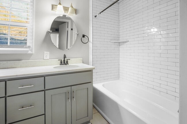 Building Photo - 212 Morganmeade Ct