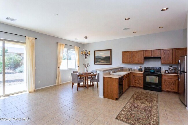 Building Photo - 6813 E Falon Ct