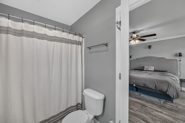 Building Photo - Relax and Unwind in This Sterling Farms Gem