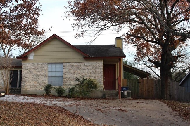 Building Photo - 8003 Dowling Cove