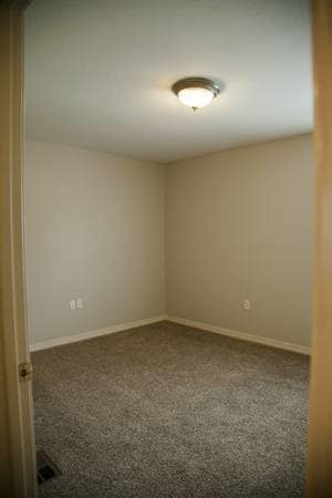 Building Photo - 402 N 39th Ave