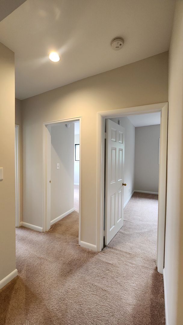 Building Photo - Affordable Condo with New Kitchen and Bath