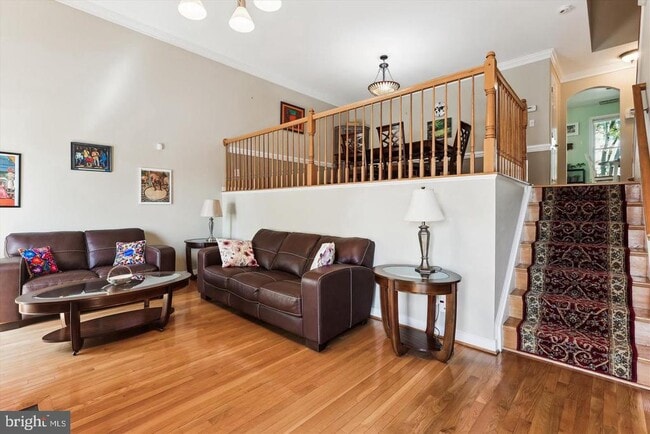 Building Photo - 3814 Woodlawn Ct