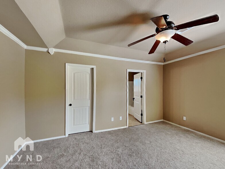 Building Photo - 154 Harvick Cir