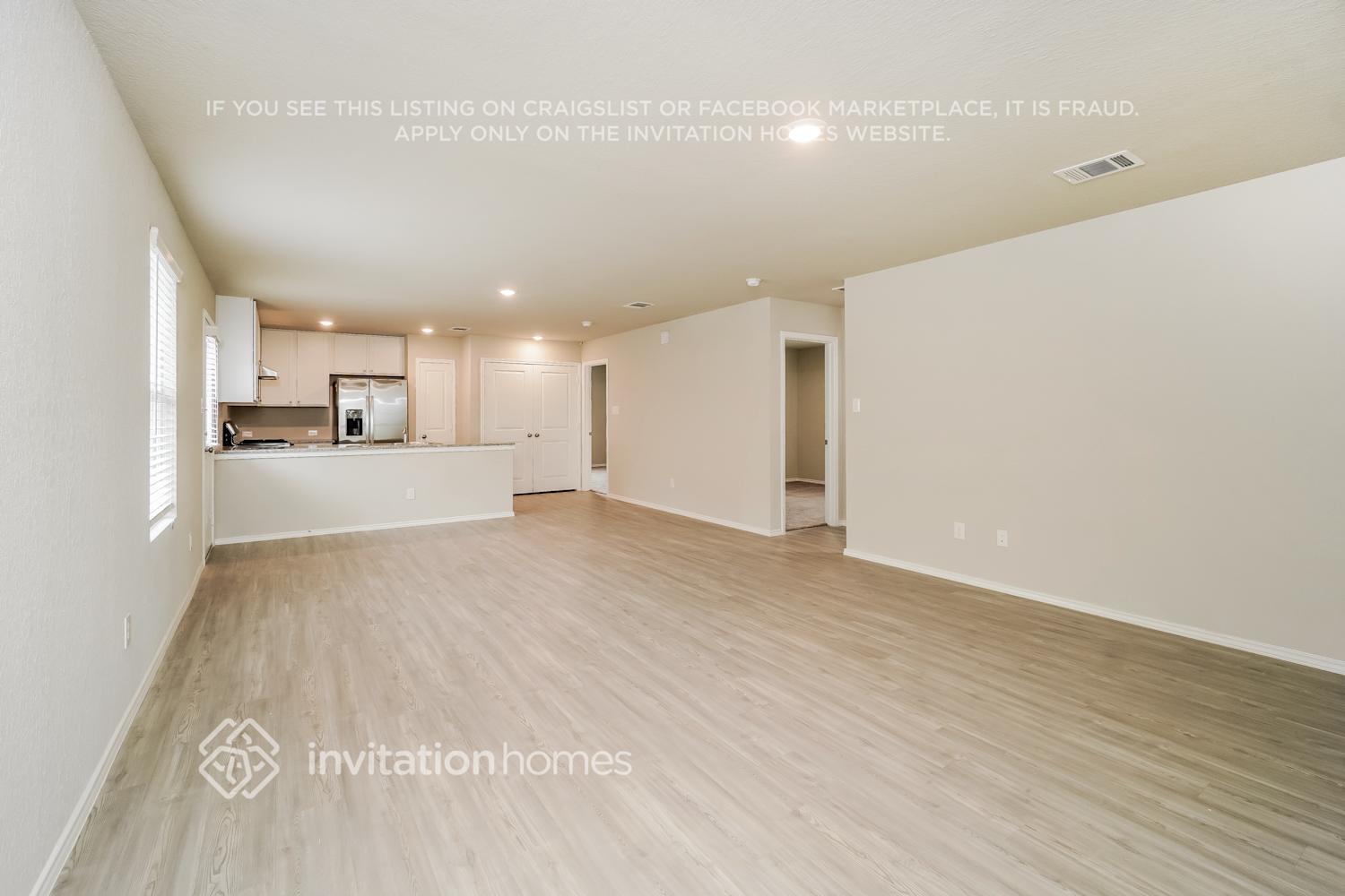 Building Photo - 10543 Varmus Dr