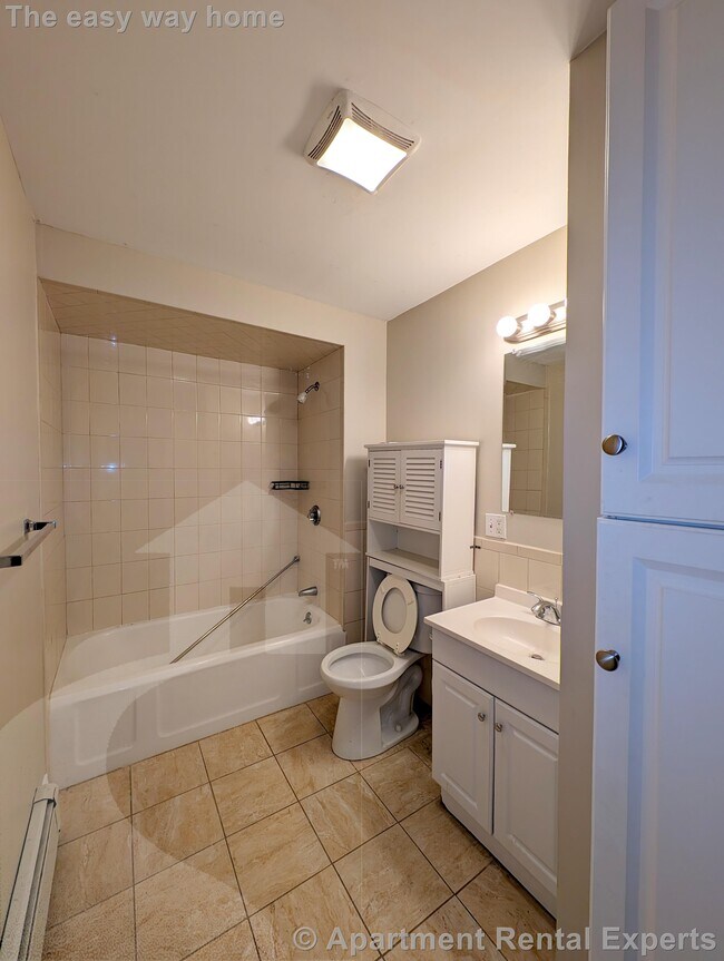 Building Photo - 77 Hancock St