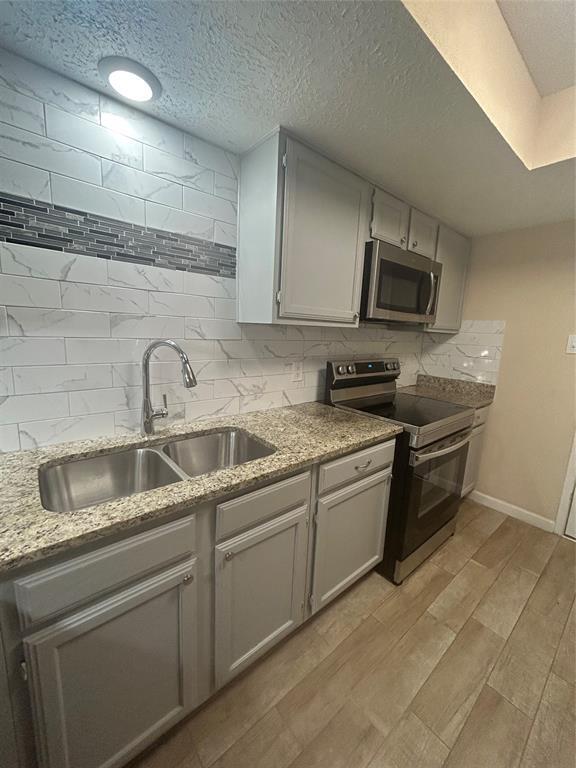 Building Photo - 4929 Meadow Pl Dr