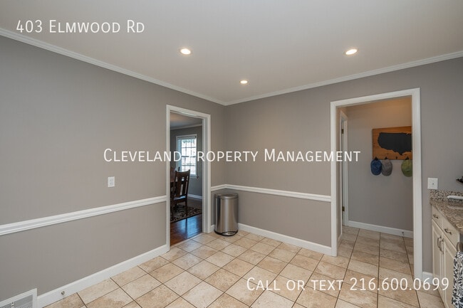 Building Photo - 403 Elmwood Rd