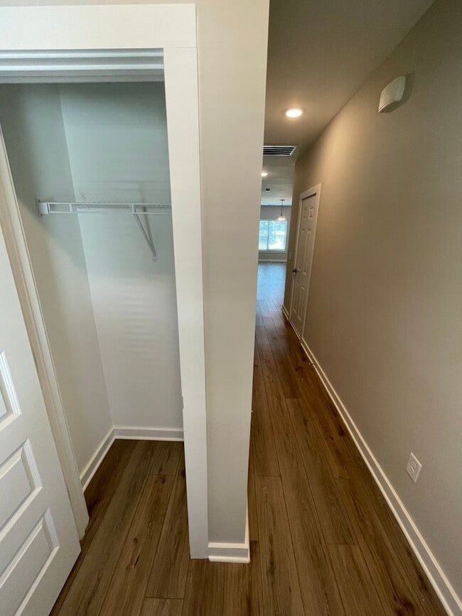 Building Photo - Home for Rent in Calera, AL!!! View with 48 Hours Notice!