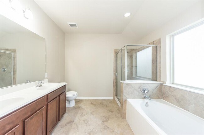 Building Photo - 8130 Heartbrook Field Ln