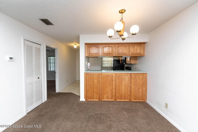 Building Photo - 3059 Sir Hamilton Cir