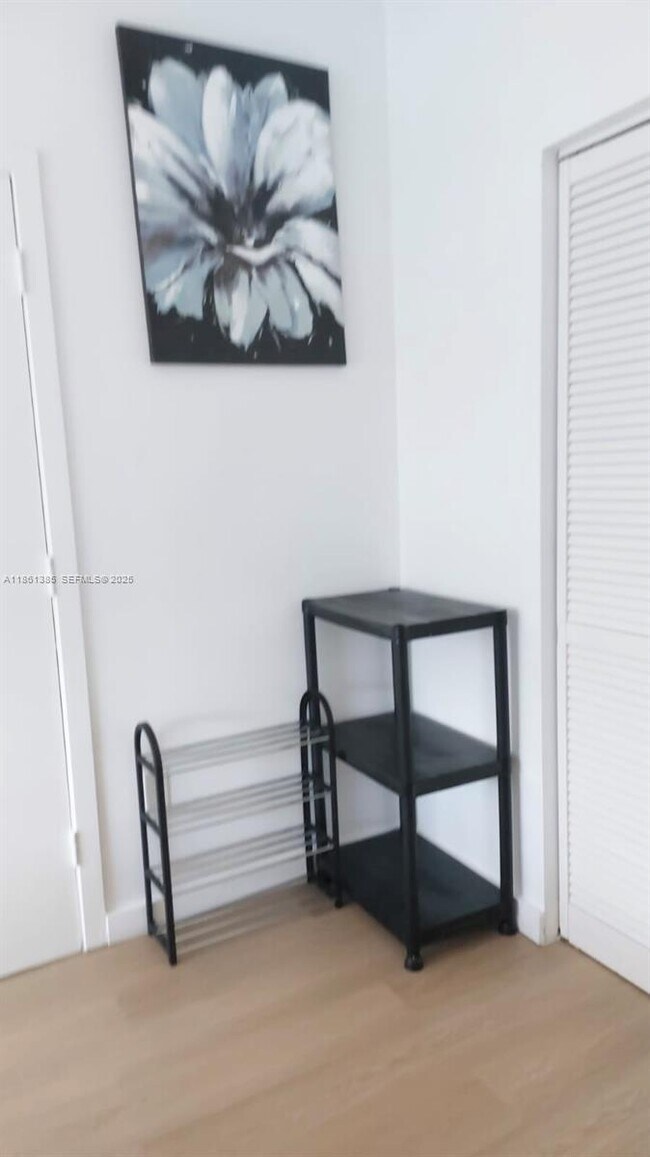 Building Photo - 1358 Pennsylvania Ave