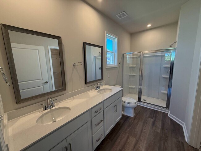 Building Photo - 749 Count Fleet Ct