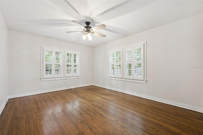 Building Photo - 1815 E Central Blvd