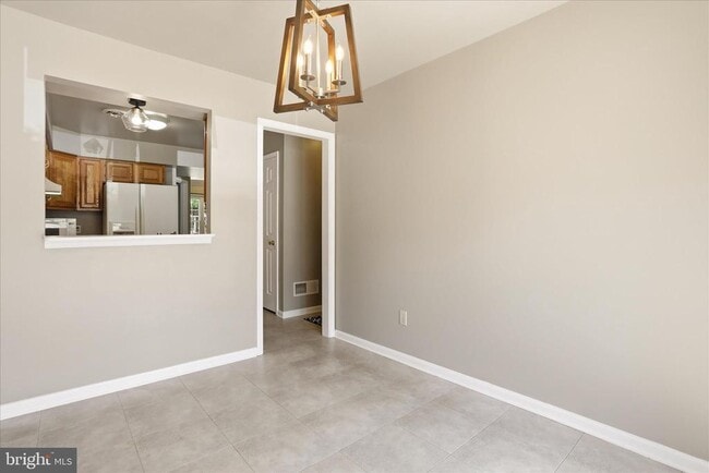 Building Photo - 1008 Orchard Dr