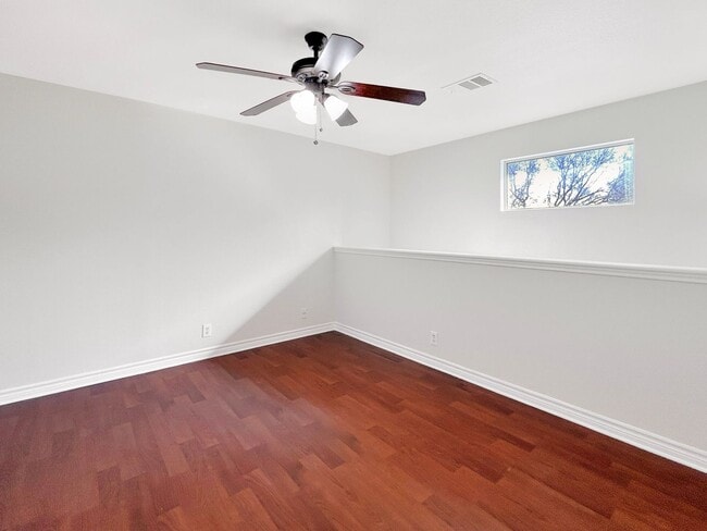 Building Photo - Spacious 4-Bedroom Converse Home with Loft, Flex Room, and Included Appliances