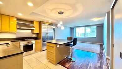 Building Photo - 2 BEDROOM CONDO UNIT IN CONVENIENT DOWNTOWN HONOLULU - CAPITOL PLACE