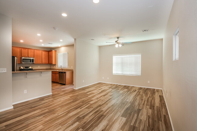 Building Photo - 4508 Harbison Canyon Ct