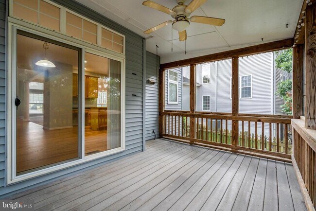 Building Photo - 26161 Rachel Hill Dr