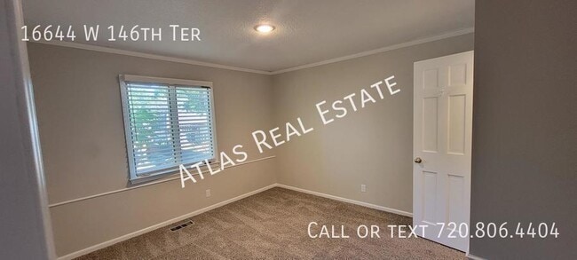 Building Photo - Exceptional home in Havencroft! 1.5 Story ...