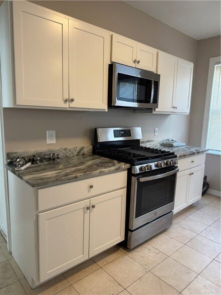 Building Photo - 66 Armstrong Ave