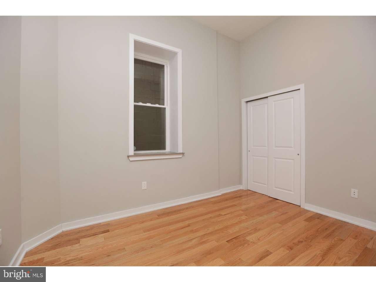 Building Photo - 2006 Walnut St