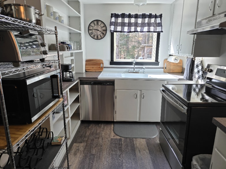 Building Photo - 167 Howard Rd