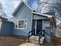 Building Photo - 2205 Hendricks St