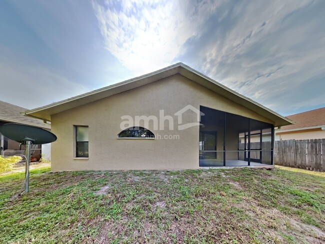 Building Photo - 8050 Chadwick Dr