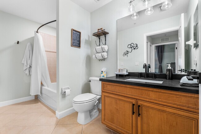 Building Photo - 10307 Heritage Bay Blvd