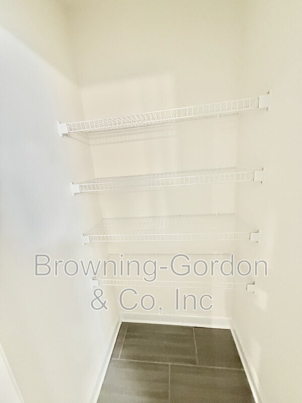 Building Photo - 3648 Four Leaf Wy